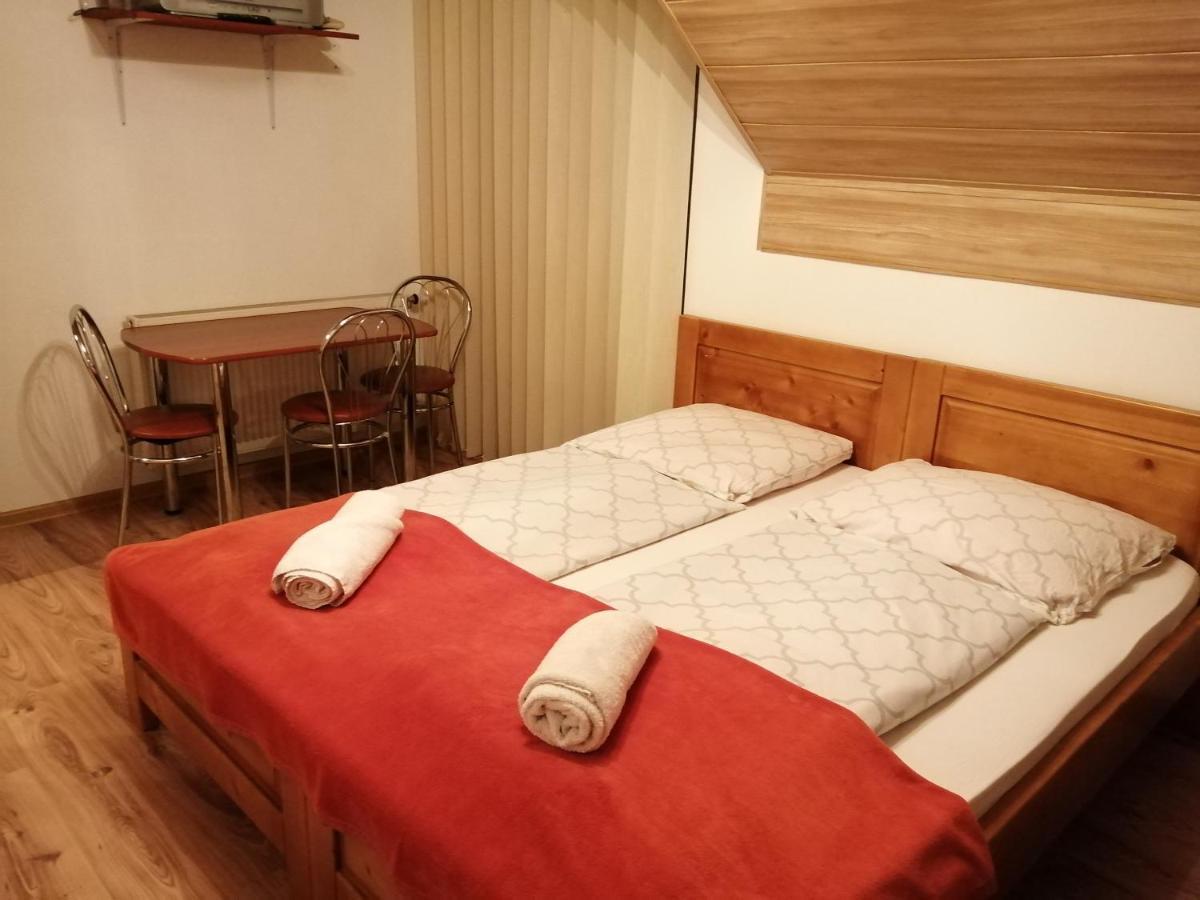 Guest House Kovalik Suchá Hora Esterno foto