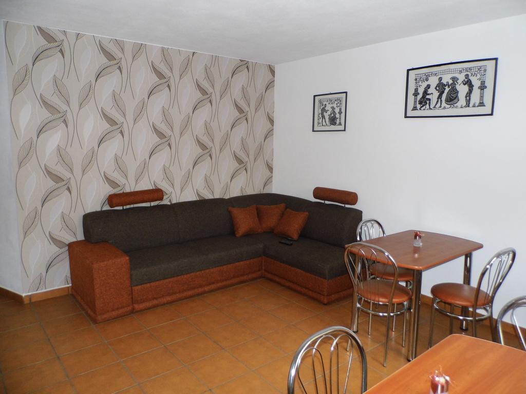 Guest House Kovalik Suchá Hora Esterno foto